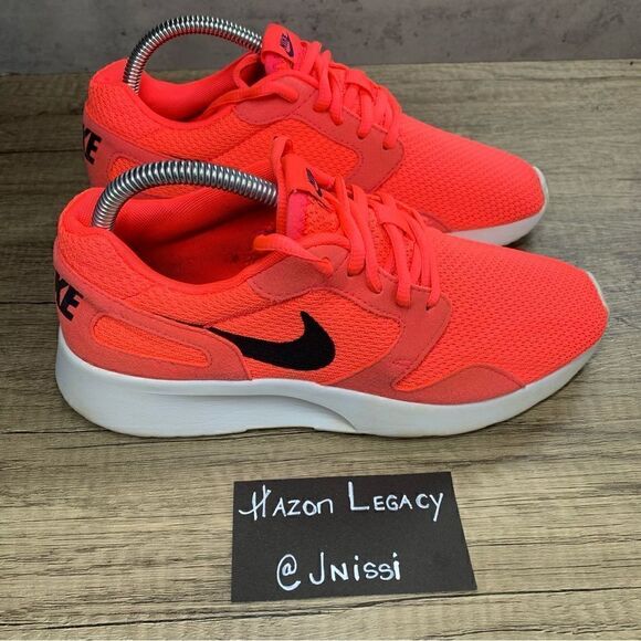 Nike~Kaishi Crimson~Women’s Running Shoes Neon Pink~Size 8 - Picture 2 of 9